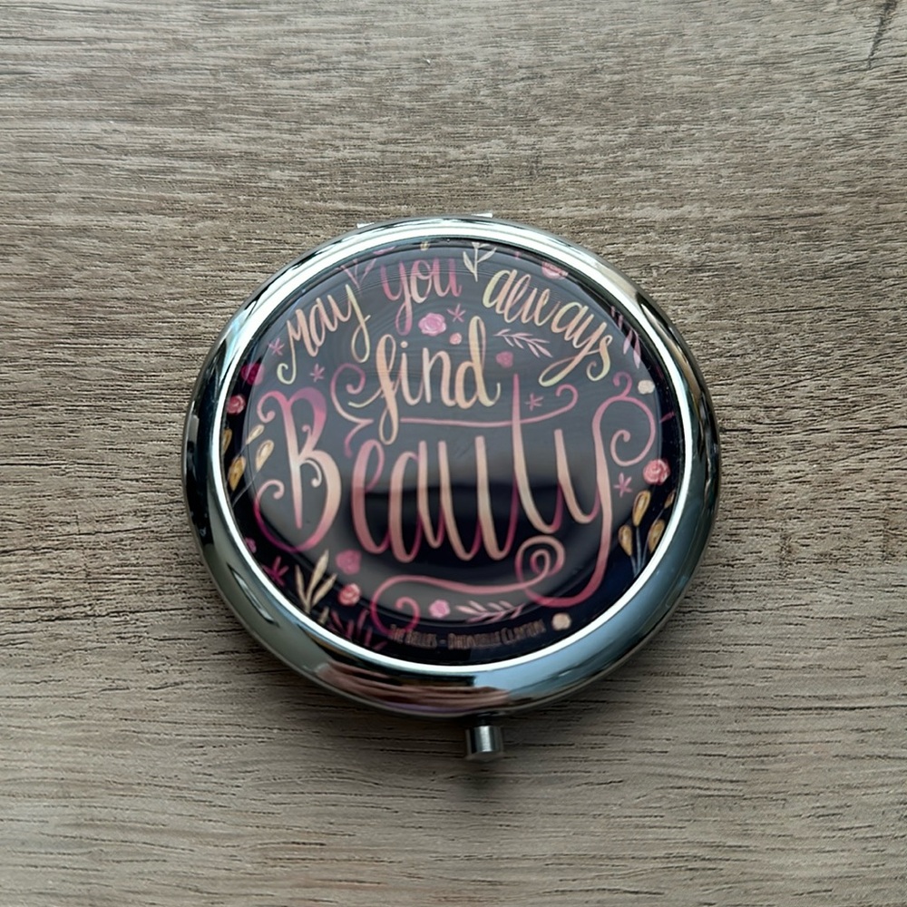 Mirror Compact